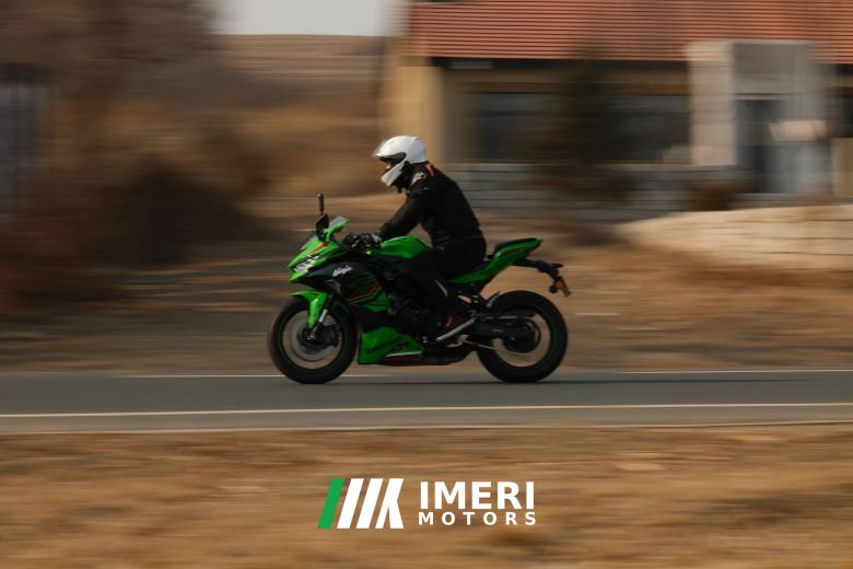 Kawasaki ZX-4R 400 cc - motorcycle from China