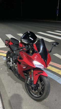 QJMOTOR Roewe i5 550 / Sai 550 *(Context-dependent, usually referring to the motorcycle "Sai 550" or Roewe car v - photo 2