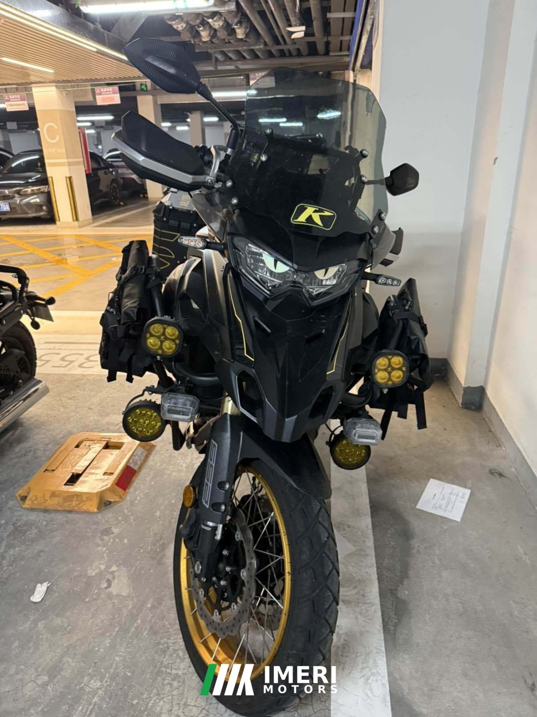 Benelli TRK552 550 cc - მოტოციკლი ჩინეთიდან