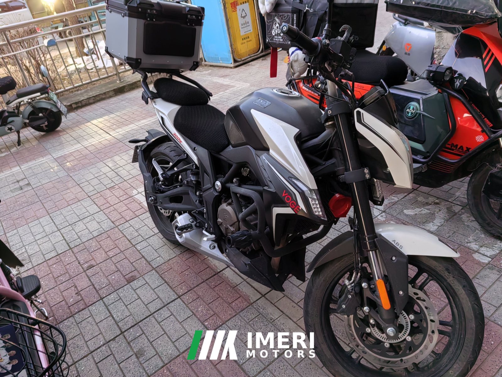 2021 Voge 300R