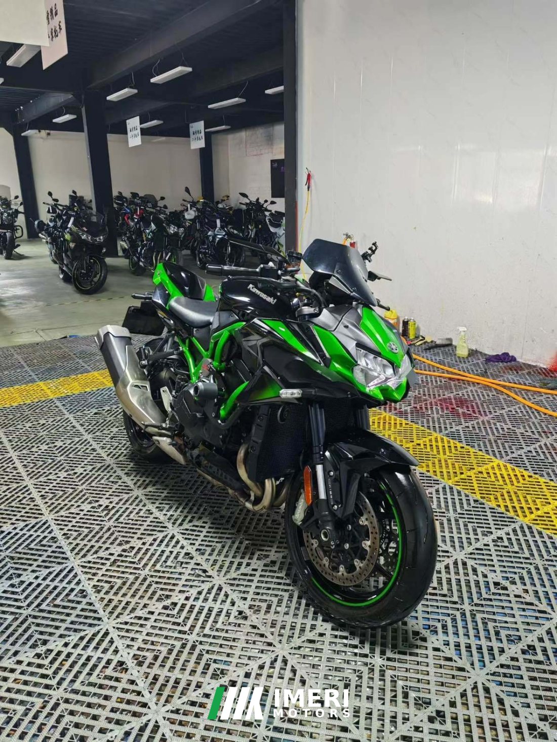 Kawasaki Z H2 1000 cc - motorcycle from China