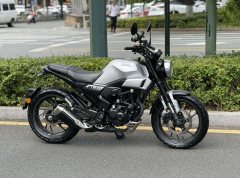 Sundiro Honda CBF190TR - ფოტო 1