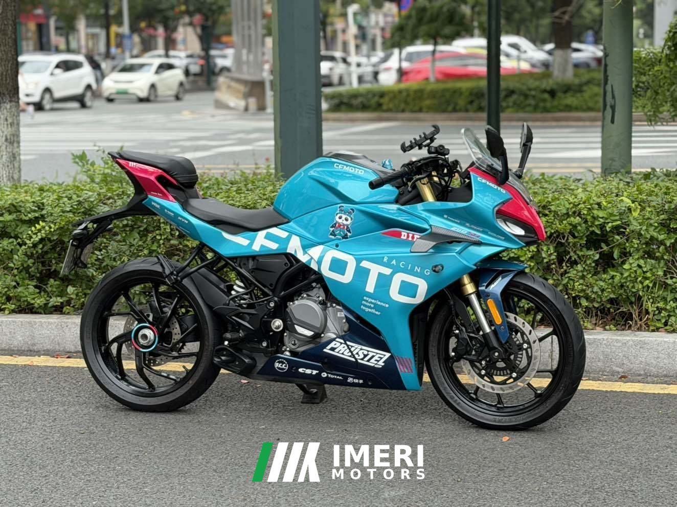 2022 CFMOTO 250SR