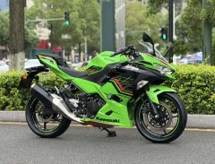 Kawasaki Ninja 400 - фото 1