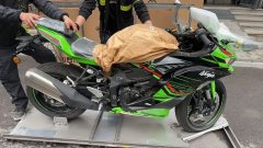 Kawasaki ZX-4R 400 cc - photo 1