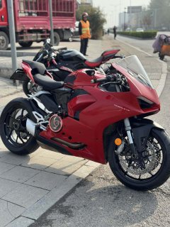 Ducati Panigale V2 955 cc - ფოტო 2