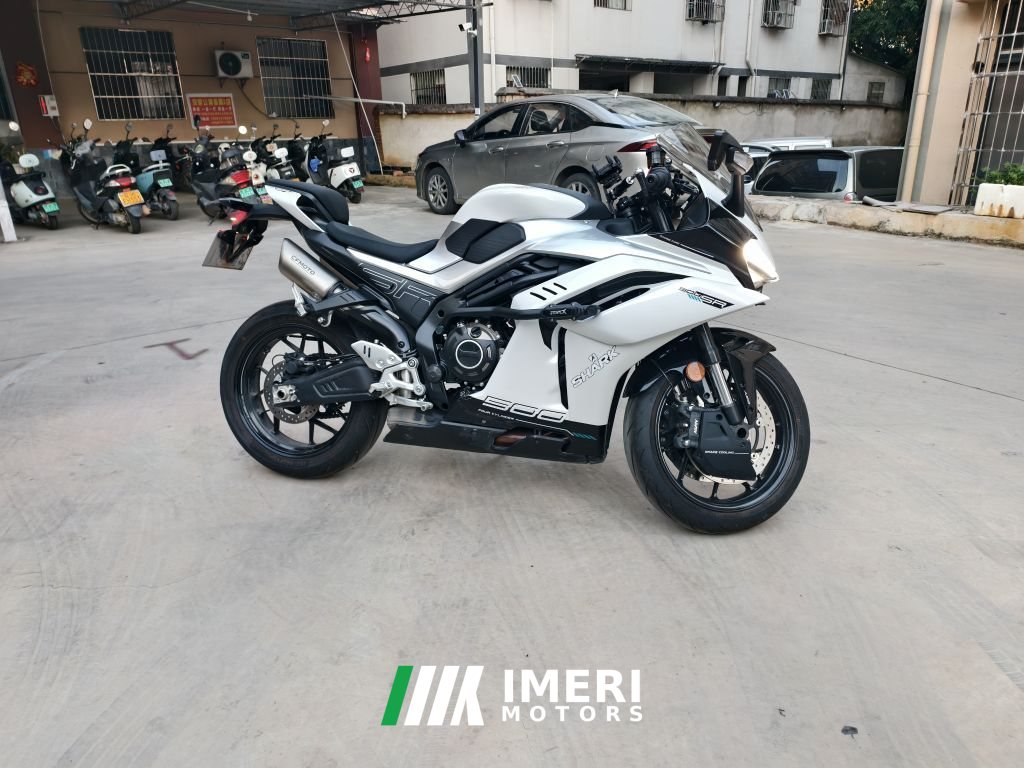 2026 CFMOTO 500SR