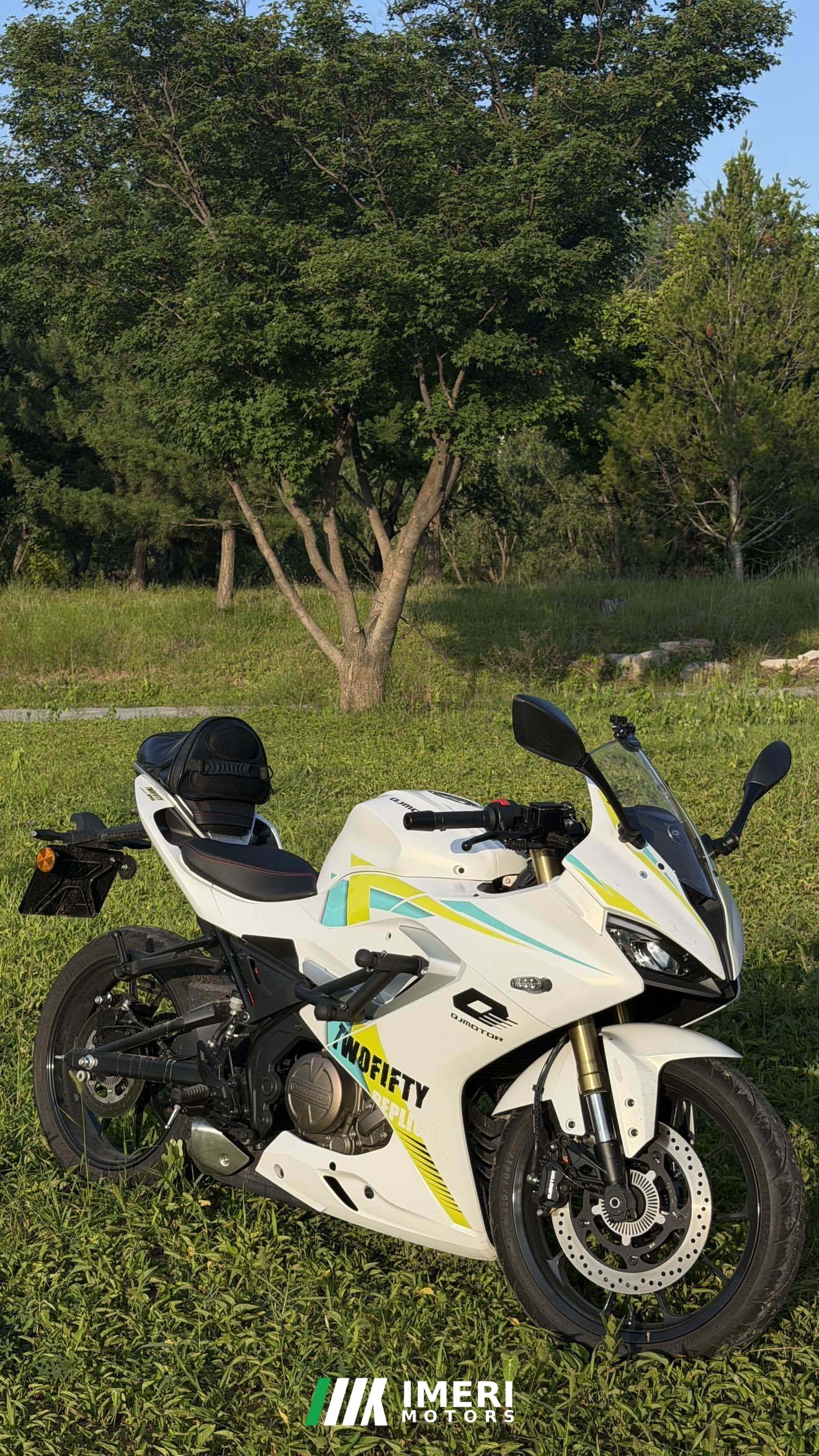 2022 QJMOTOR SRK 250