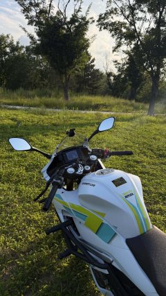 QJMOTOR SRK 250 - ფოტო 3