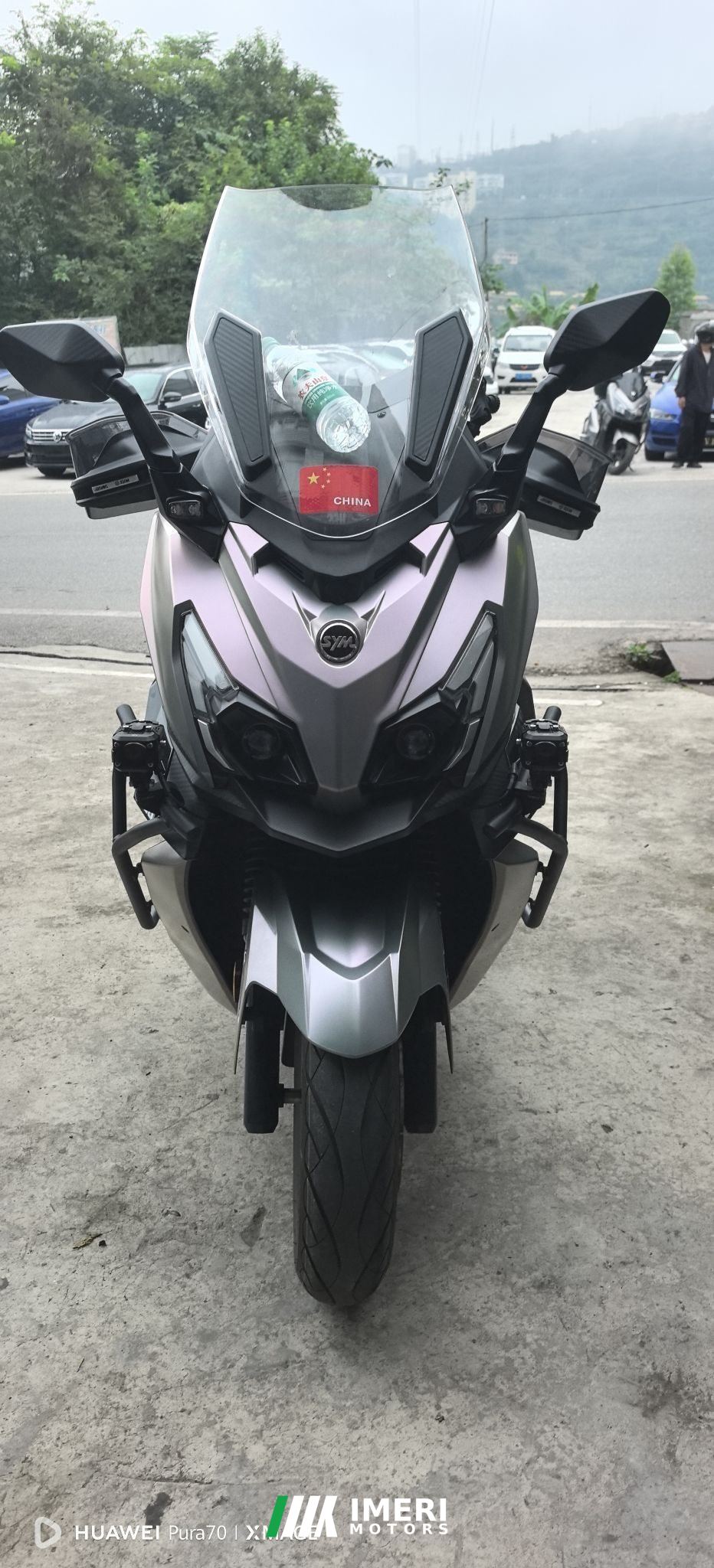 SYM Cruisym 250 - motorcycle from China