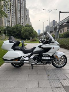 Honda Gold Wing GL1800 - ფოტო 4