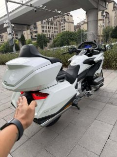 Honda Gold Wing GL1800 - ფოტო 8