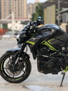 Kawasaki Z900 950 cc - ფოტო 9