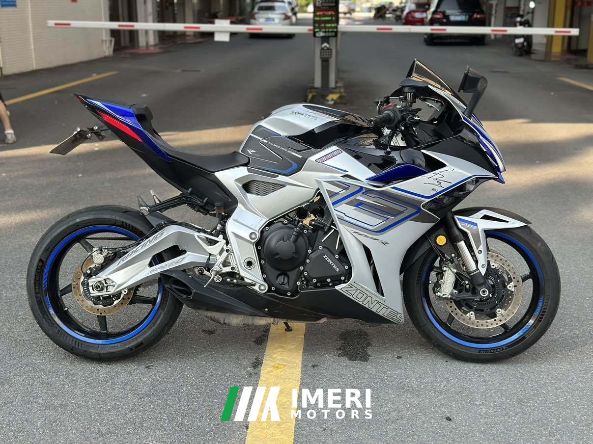 2024 Zontes 703RR 700 cc