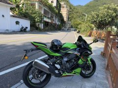 Kawasaki ZX-4R 400 cc - ფოტო 8