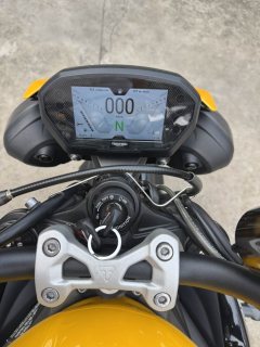 Triumph Street Triple 765 - ფოტო 6