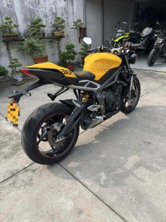 Triumph Street Triple 765 - ფოტო 9