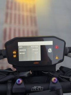KTMR2R 890 Duke 900 cc - photo 6