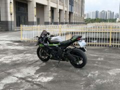 Kawasaki Ninja ZX-6R 650 cc - ფოტო 4