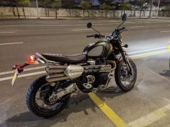 Triumph Scrambler 1200 - ფოტო 1