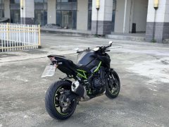 Kawasaki Z900 950 cc - ფოტო 8