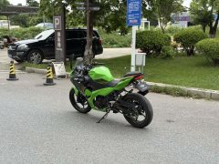 Kawasaki Ninja 400 - ფოტო 4