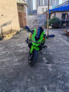 Kawasaki ZX-4R 400 cc - ფოტო 1