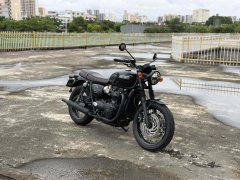 Triumph Bonneville T120 1200 cc - ფოტო 2
