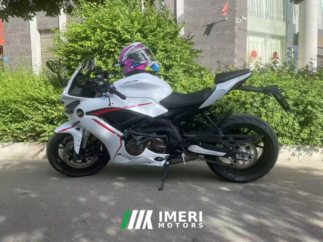 QJMOTOR Sai 600 - motorcycle from China