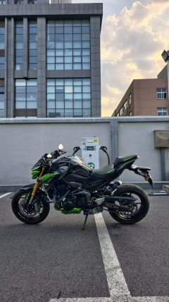 Kawasaki Z900 950 cc - ფოტო 7