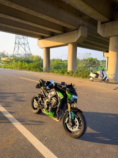 Kawasaki Z900 950 cc - ფოტო 9