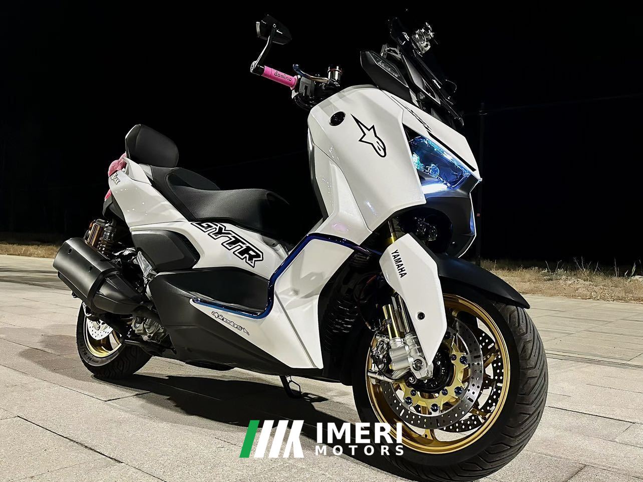 2024 Yamaha XMAX 300 cc