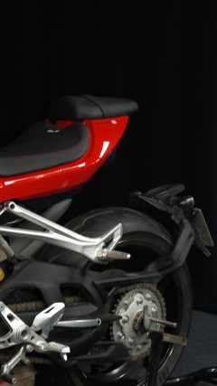 QJMOTOR Super921 - ფოტო 6