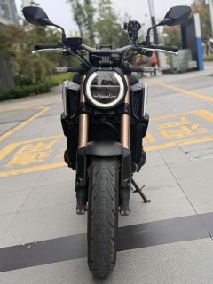 Honda CB650R - ფოტო 2
