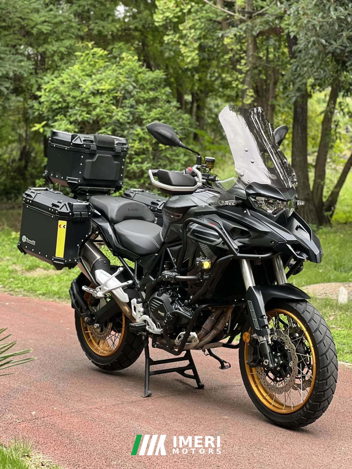2024 Benelli TRK552 550 cc