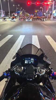 QJMOTOR Sai 600 - ფოტო 4