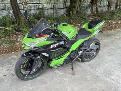 Kawasaki Ninja 400 - ფოტო 1