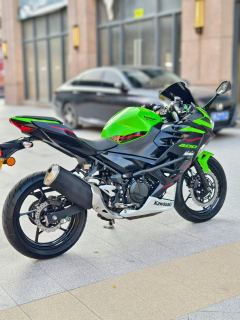 Kawasaki Ninja 400 - ფოტო 7