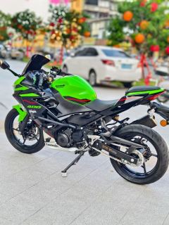 Kawasaki Ninja 400 - ფოტო 9