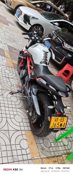 Benelli TNT 300 / BN 302S - ფოტო 5