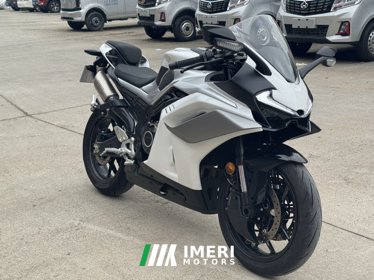 2026 CFMOTO 500SR