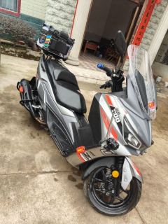 SYM Joymax Z 300 - фото 4