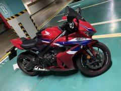 Honda CBR650R - фото 1