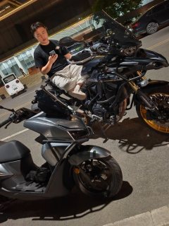 Benelli TRK552 550 cc - ფოტო 8