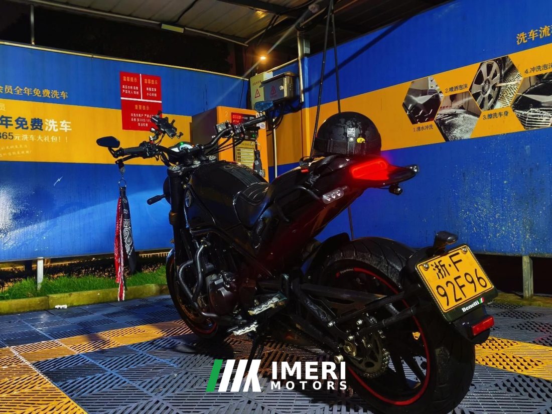 Benelli Leoncino 500 - მოტოციკლი ჩინეთიდან