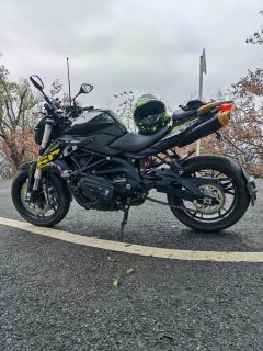 Benelli TNT600i - ფოტო 8