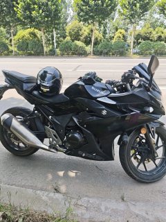 Haojue Suzuki GSX250R - ფოტო 1