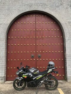 Kawasaki Ninja 400 - ფოტო 1