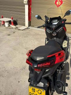 Yamaha XMAX 300 cc - ფოტო 4