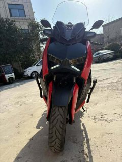 Yamaha XMAX 300 cc - ფოტო 8
